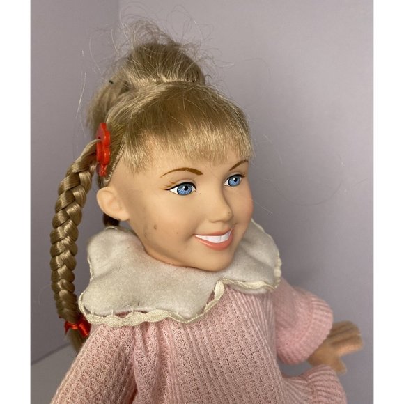 Universal Studios Dr. Seuss Cat in the Hat 13” Girl Doll 2009 With Stand No Box - Picture 7 of 12